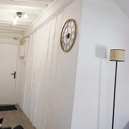 Liz - T2 - Wifi - Queen Size Apartment