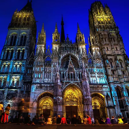 Liz - T2 - Wifi - Queen Size Apartment *